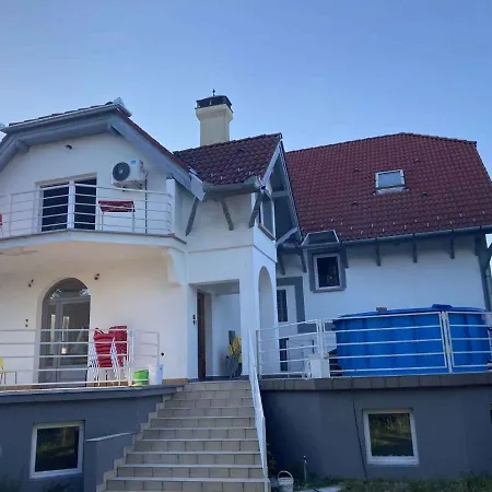 Apartman Studio In 44079 *